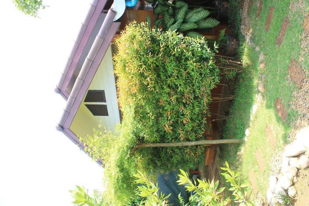 Jim Guesthouse Kanchanaburi Exterior photo